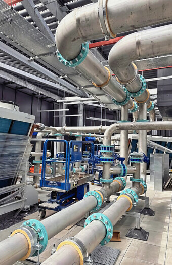 https://plumbercanningvale.com.au/uploads/2025/06/commercial-plumbing-556773.jpg