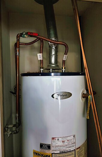 https://plumbercanningvale.com.au/uploads/2025/06/hot-water-650217.jpg